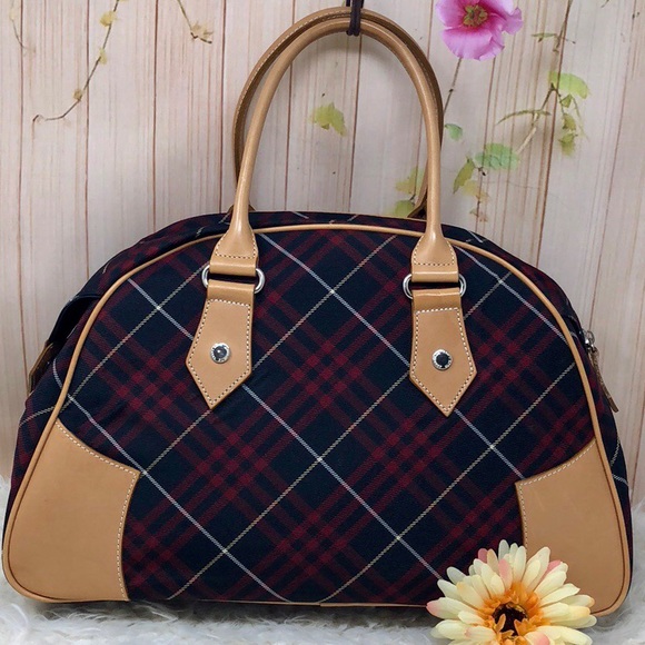 Burberry Handbags - Authentic Burberry Shoulder Bag